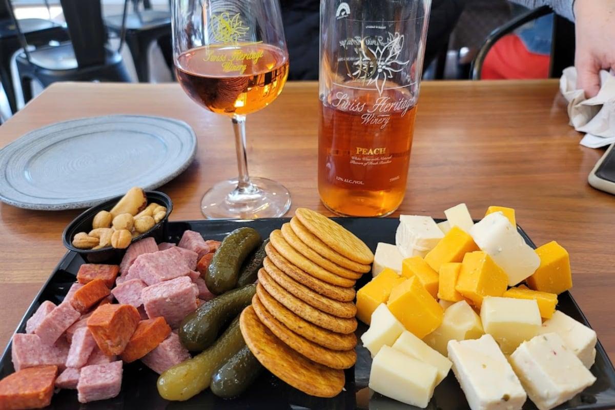 Things to do in Sugarcreek, Ohio Visit Amish Country